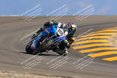 media/Oct-09-2022-SoCal Trackdays (Sun) [[95640aeeb6]]/Turn 12 (140pm)/